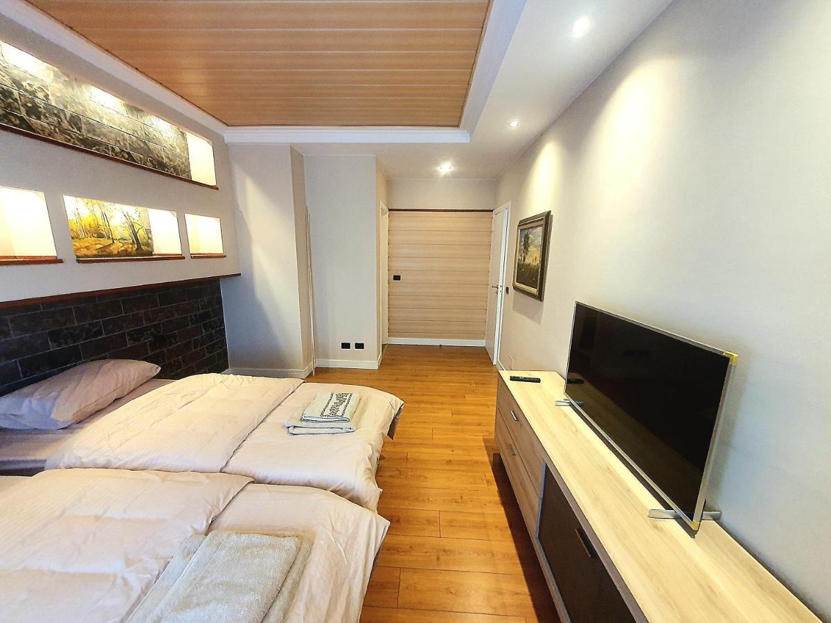 Apartmán Centerscape - Studio By Dion Tirana Exteriér fotografie